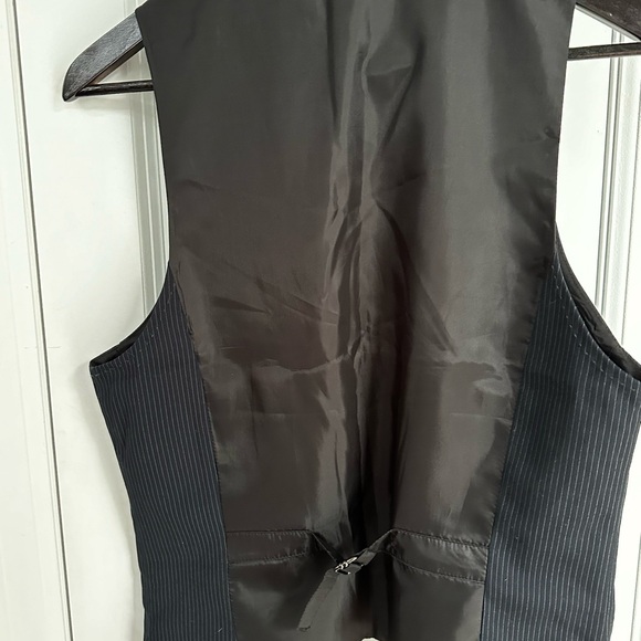 H&M navy blue waistcoat/vest - Picture 3 of 3